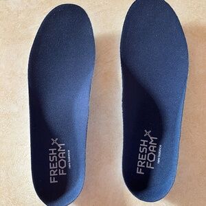 New balance, fresh foam inserts  Women’s size 9, new